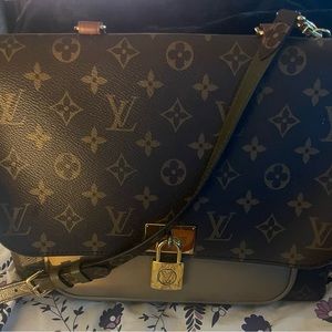 Authentic Louis Vuitton Crossbody Bag